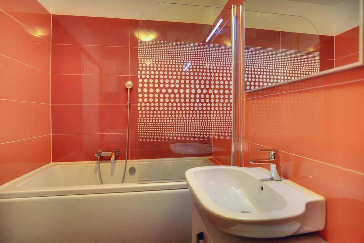 Pula City Business Apartments Esterno foto