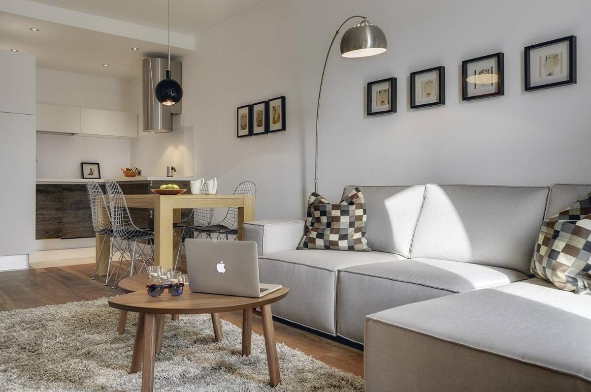Pula City Business Apartments Esterno foto