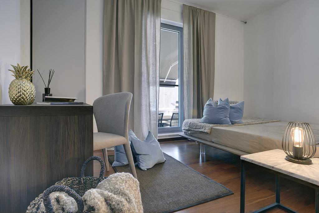 Pula City Business Apartments Esterno foto